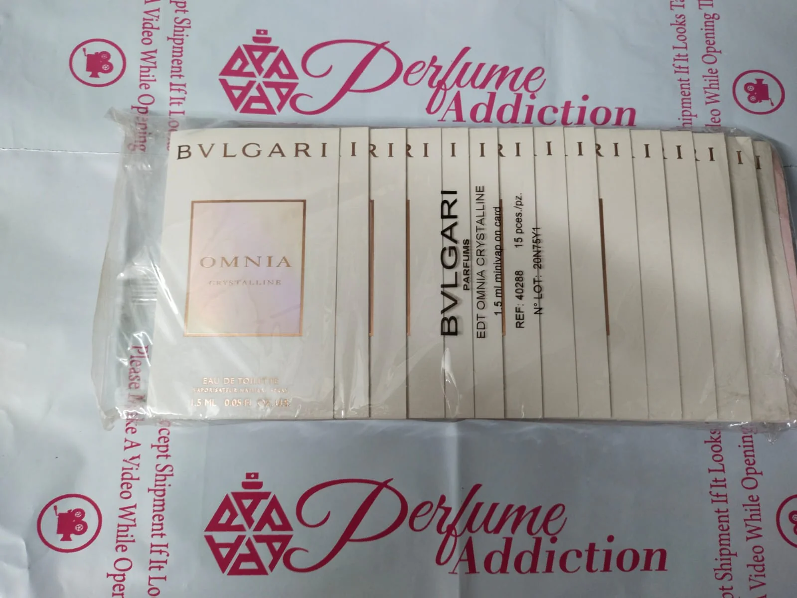 10 Designer Perfume Samples for Women - Mini Vials - Image 9